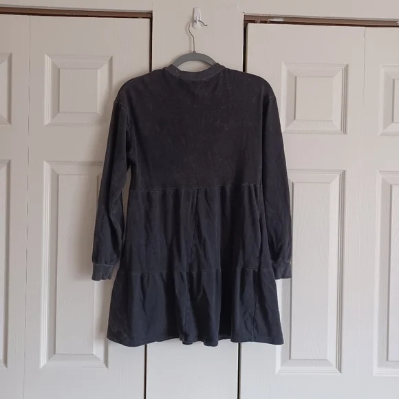 3 For $15 /Wild Fable Dark Gray, Black Long Sleeve Sweatshirt Dress with Pockets - Picture 5 of 9